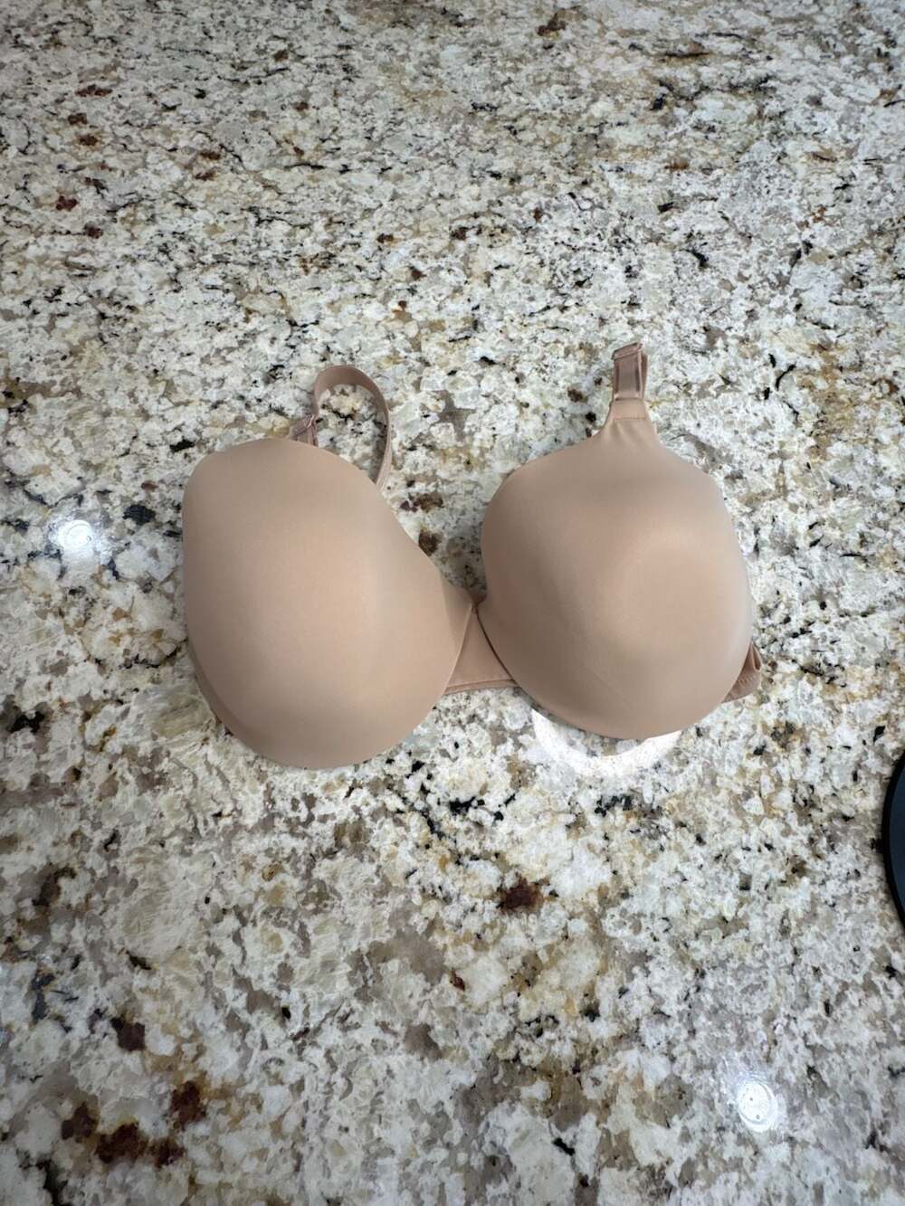 Warners WR1593 Bra Size 38C Beige Underwire Contour
